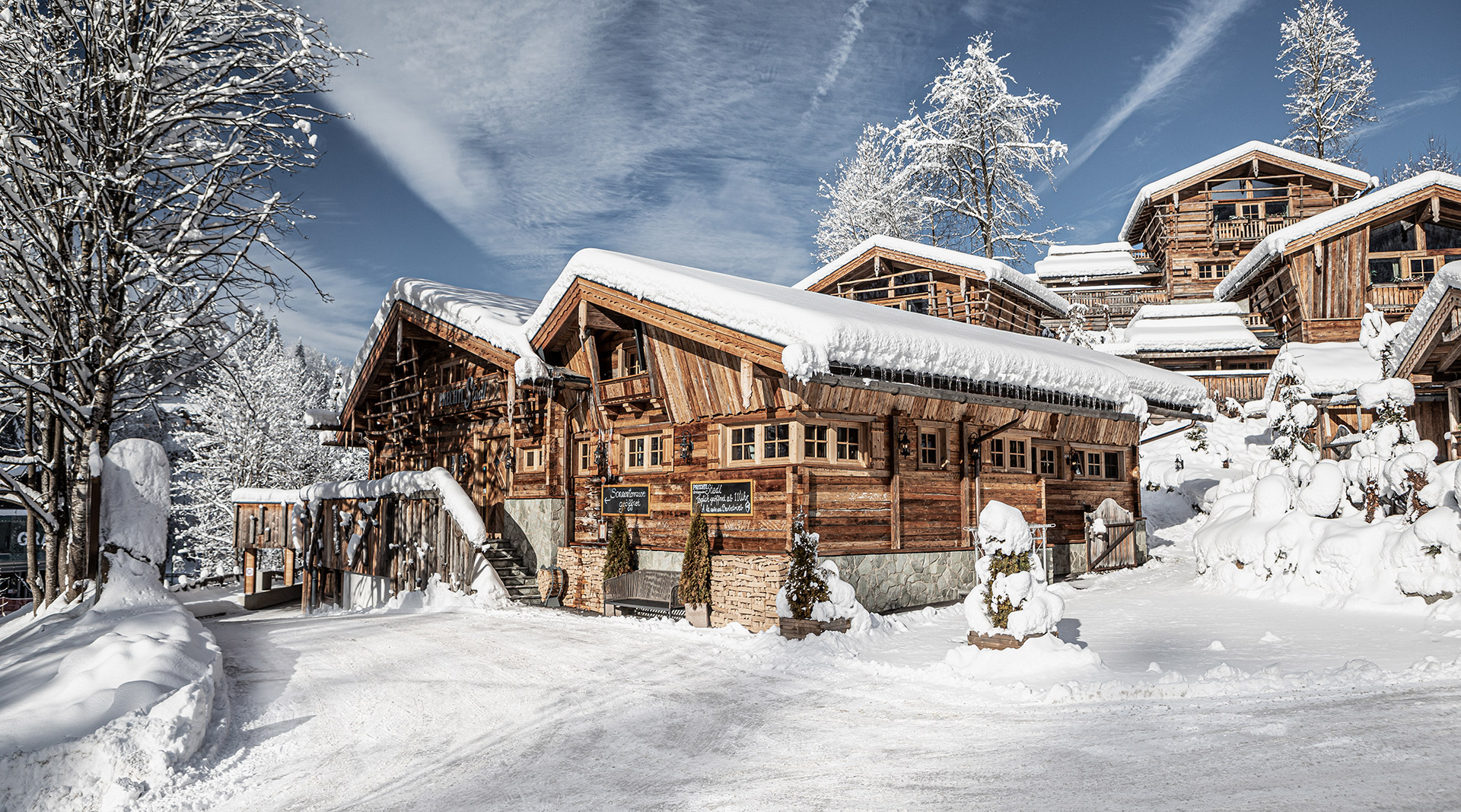 Skiurlaub direkt an der Skipiste - Prechtlgut Chalets Wagrain Bergdorf Prechtlgut Chalets Wagrain