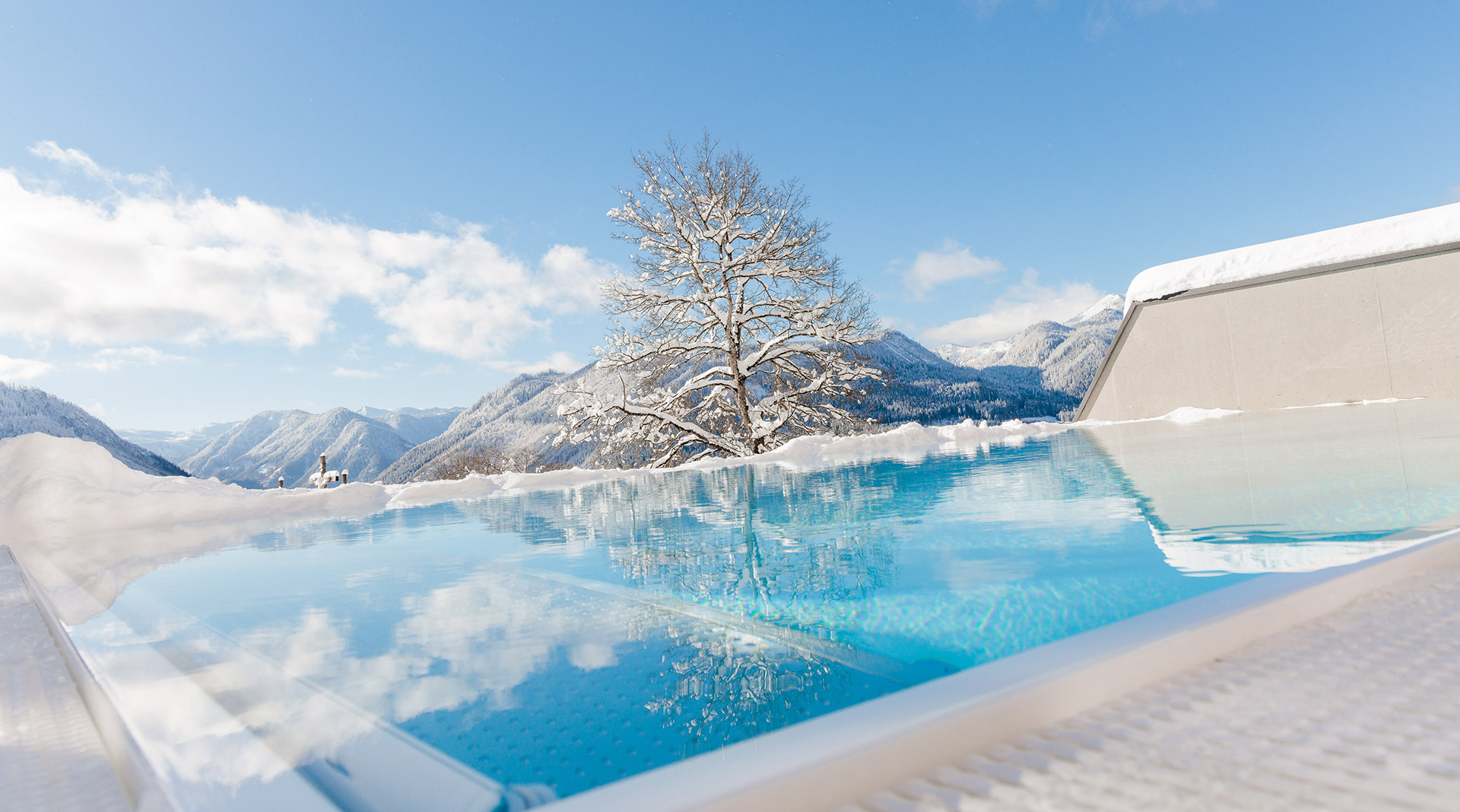 Montestyria Mariazell - Sommerliche Auszeit in Chalets und Suiten im Mariazeller Land Montestyria Mariazell - Sommerliche Auszeit Chalets Suiten Mariazeller Land